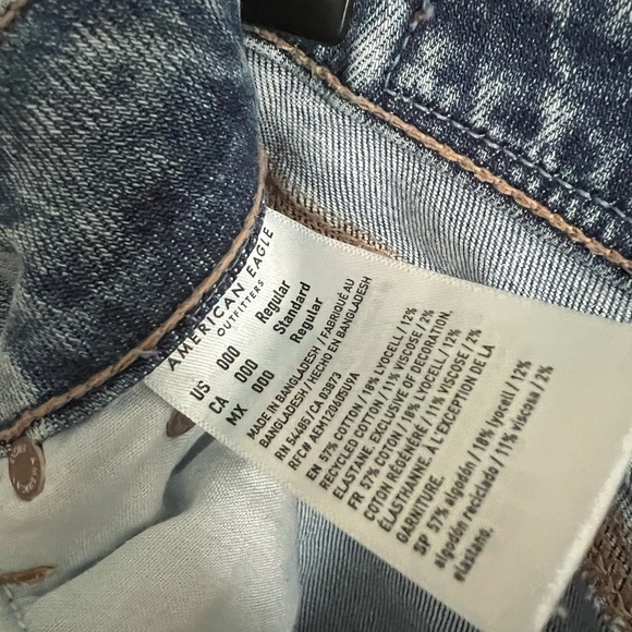 American Eagle Cargo Jeans - Picture 4 of 4